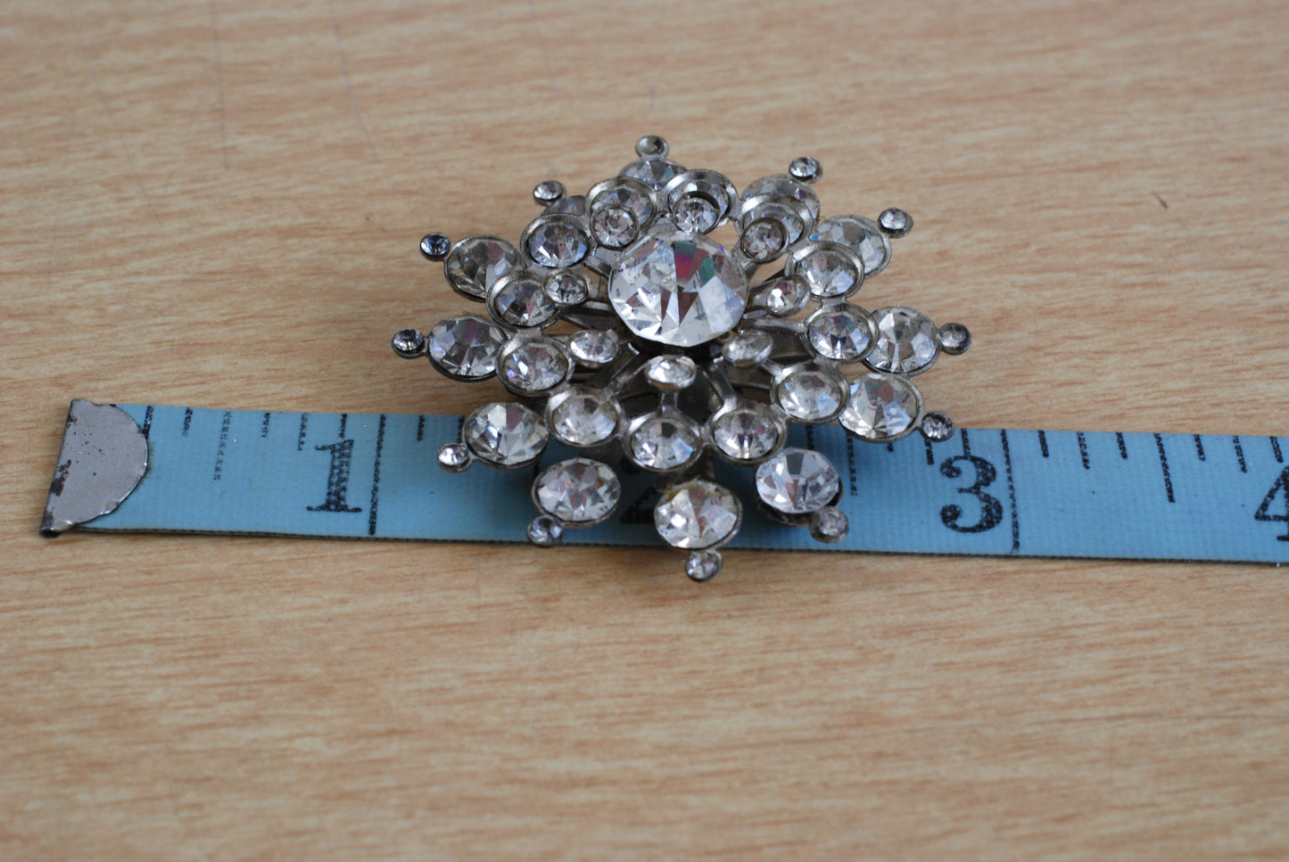 Vintage Starburst Rhinestone Brooch