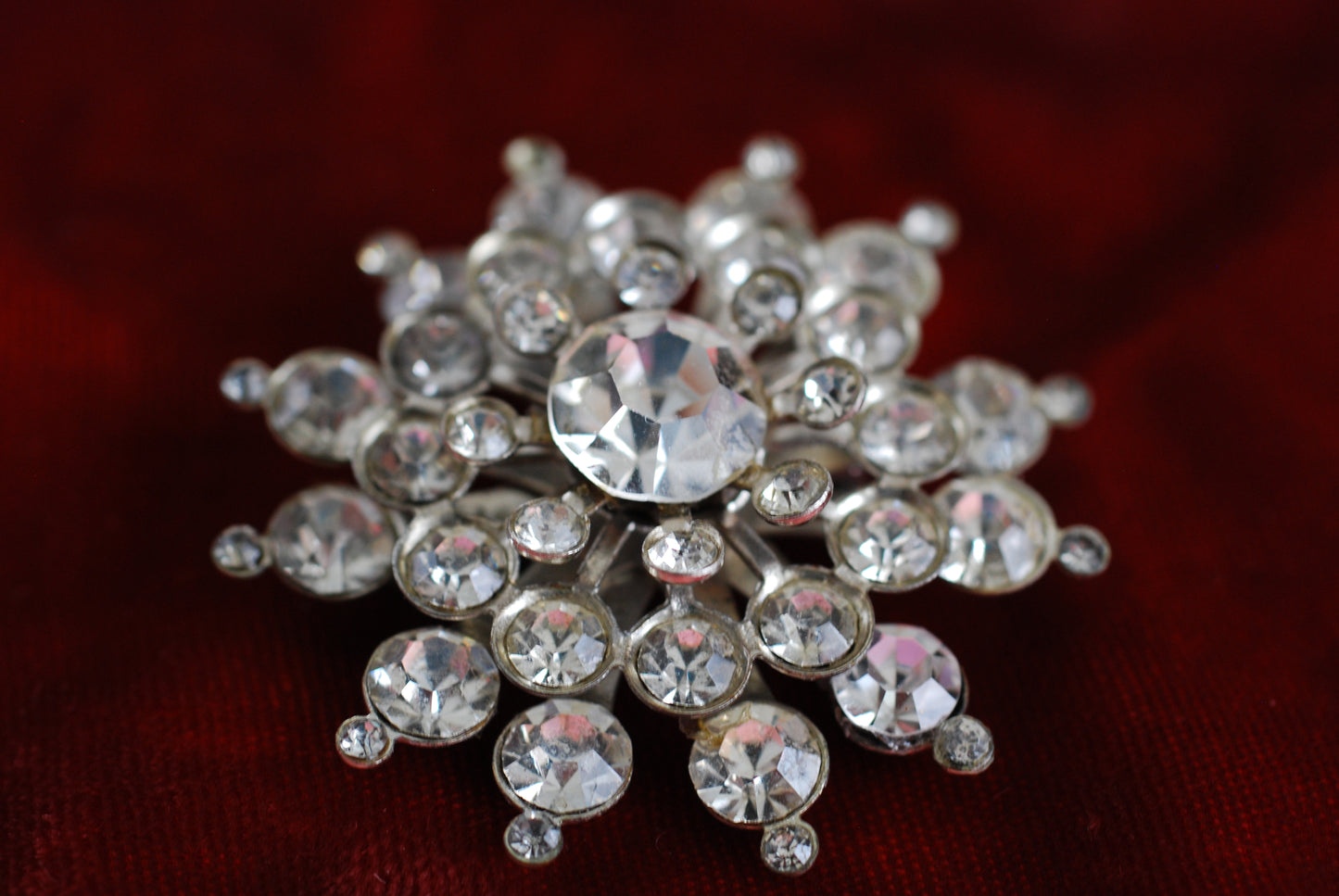 Vintage Starburst Rhinestone Brooch