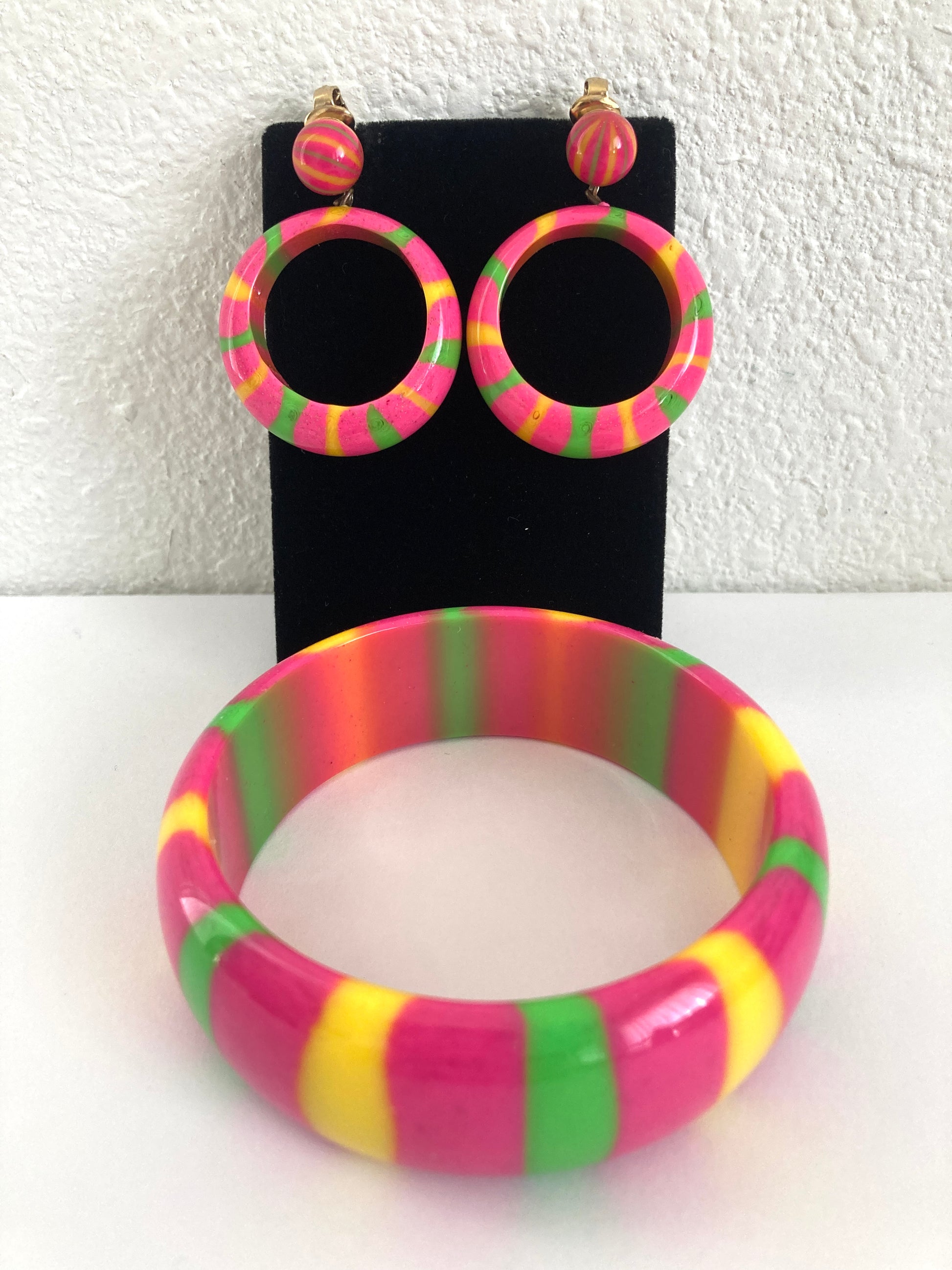 1960s Striped Bangle Bracelet & Matching Earrings