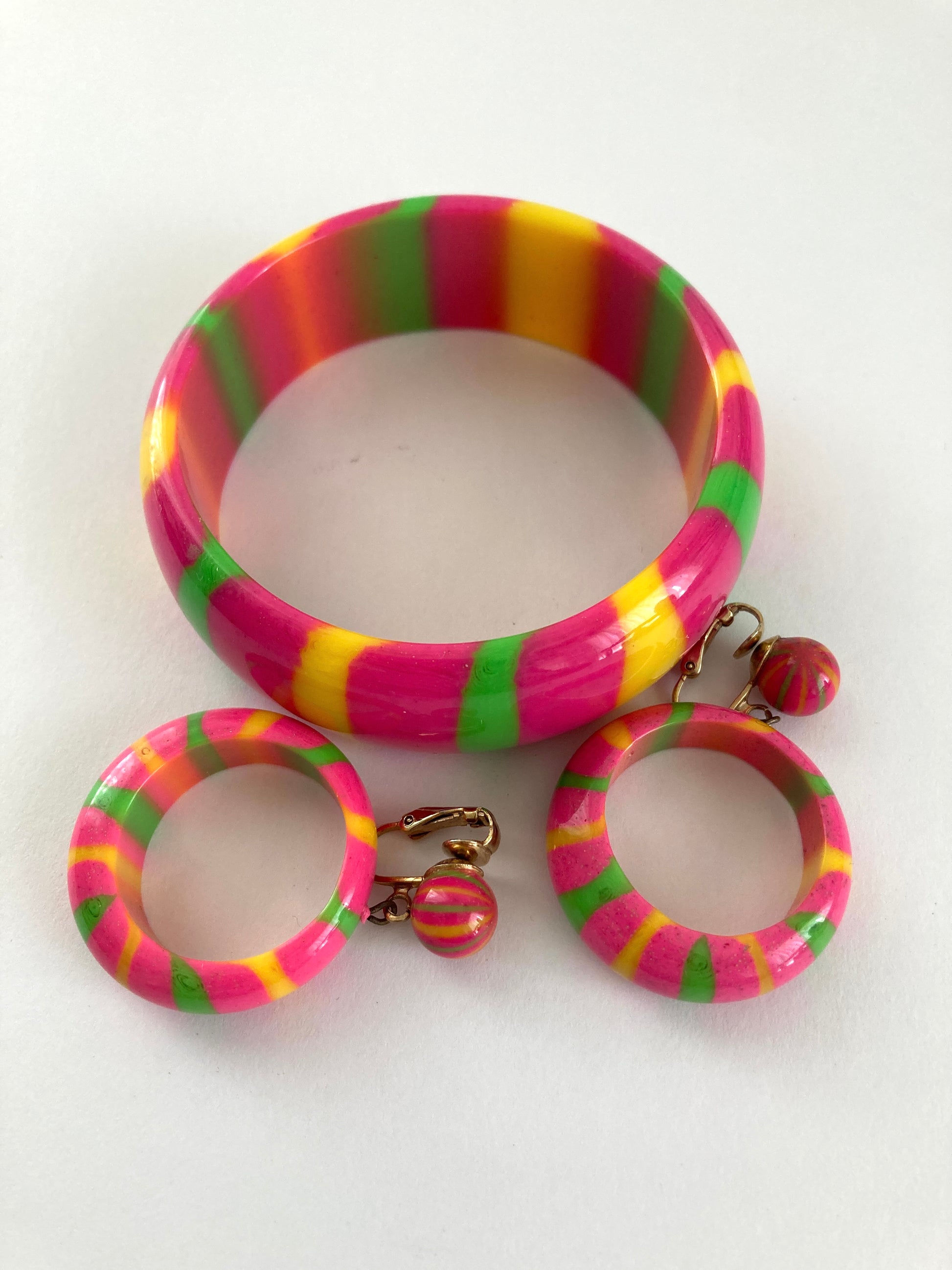 1960s Striped Bangle Bracelet & Matching Earrings