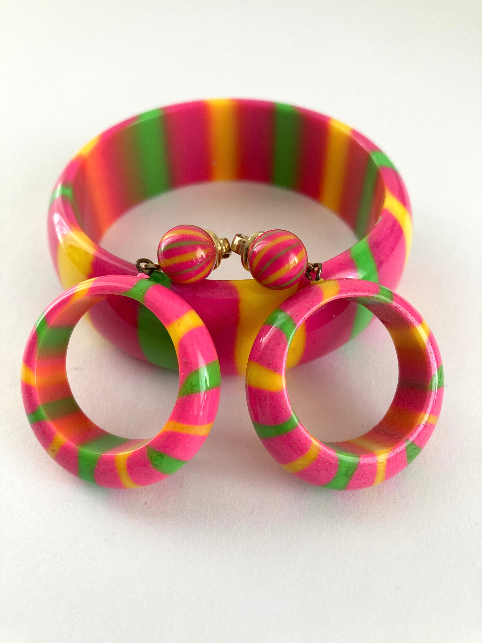 1960s Striped Bangle Bracelet & Matching Earrings