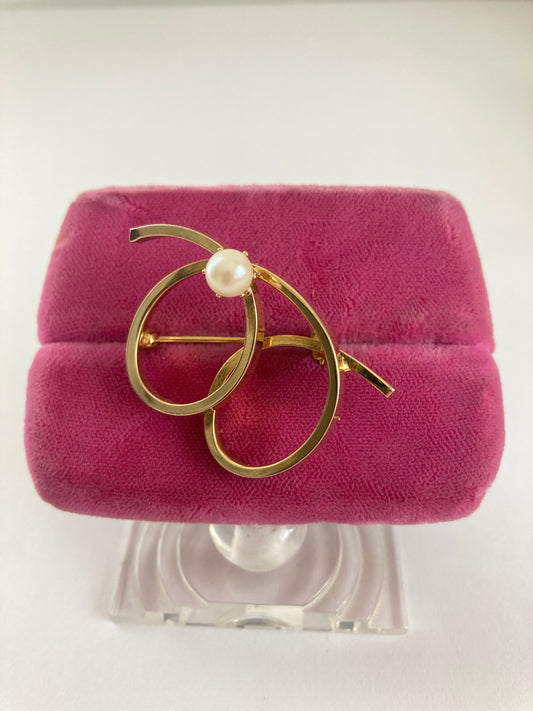 Double Loop Gold Plated Brooch with Single Pearl