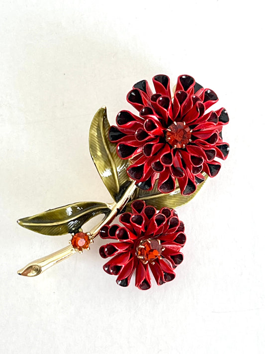 Coro Red Dahlia or Chrysanthemum Brooch