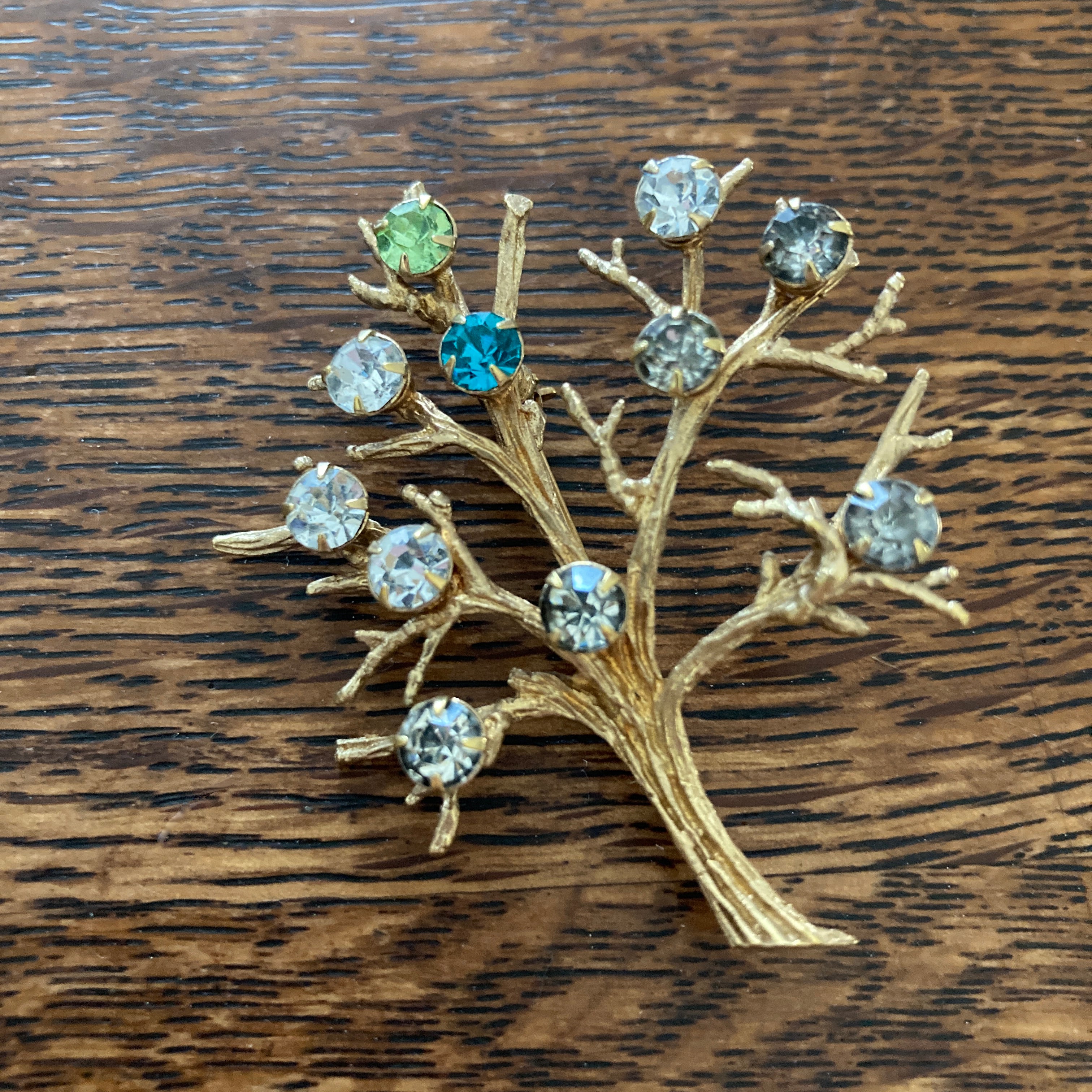 Vintage 1960s 1970s Sarah Coventry Christmas offers Tree Brooch