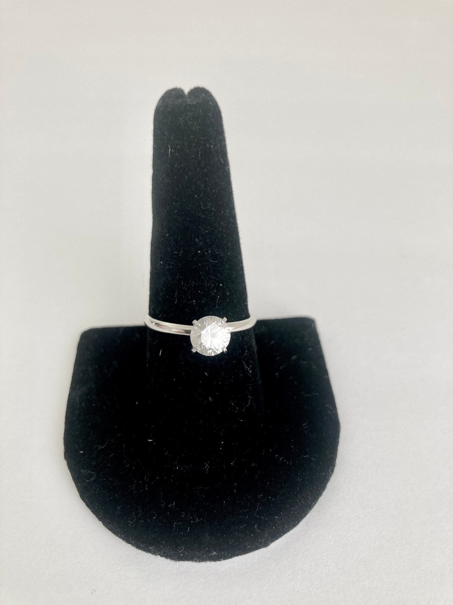 Lindenwold Sterling 1k CZ Solitaire Ring Size 9 1/2