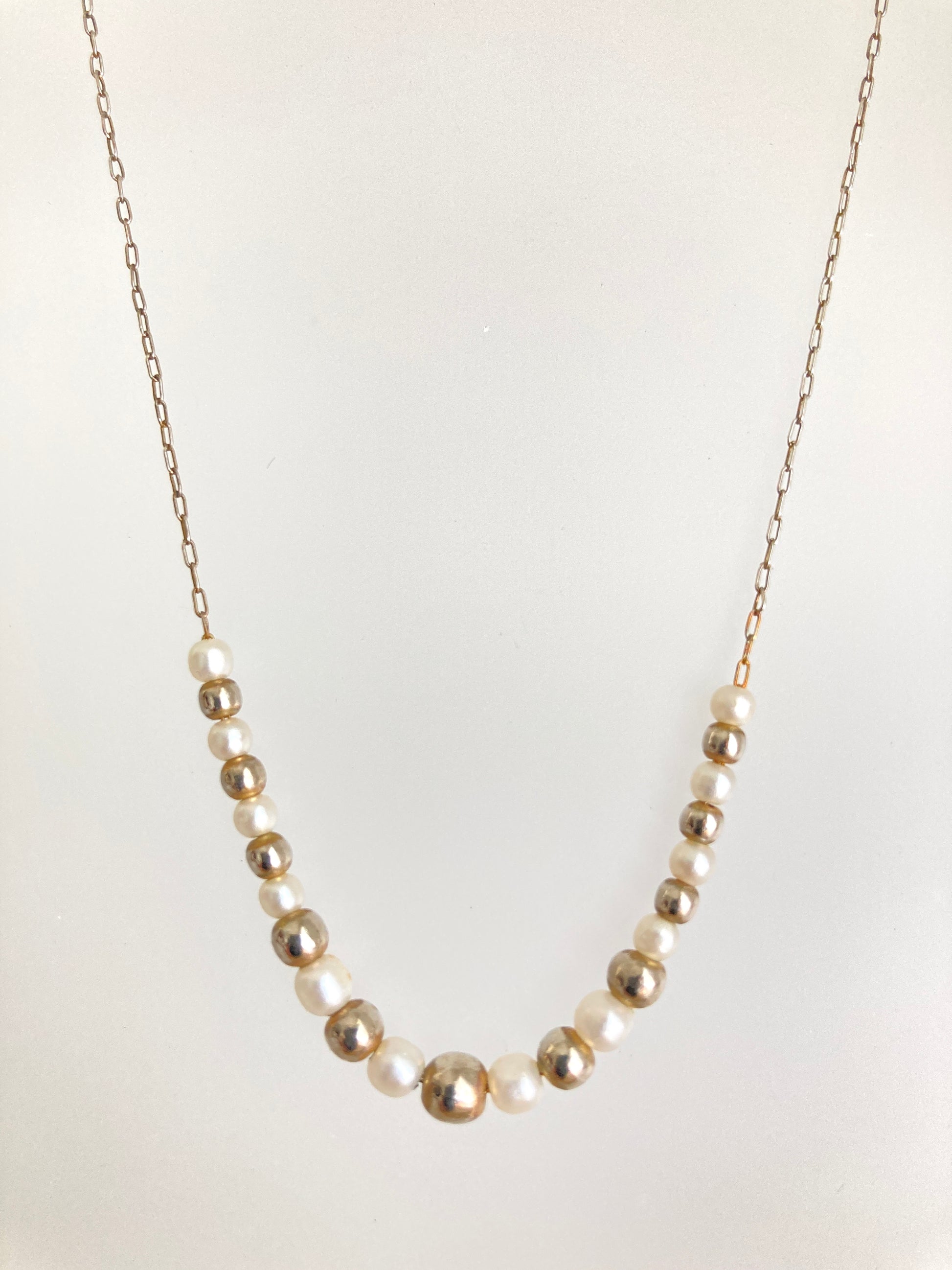 Graduated Floating Bead Choker Length Necklace Pearls and Silver