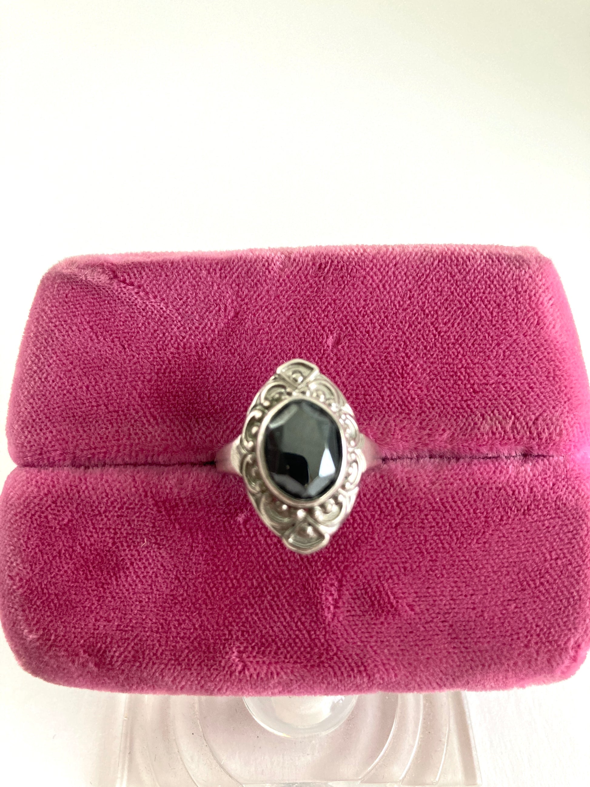 Vintage Sterling Silver Hematite Ring Alaskan Black Diamond