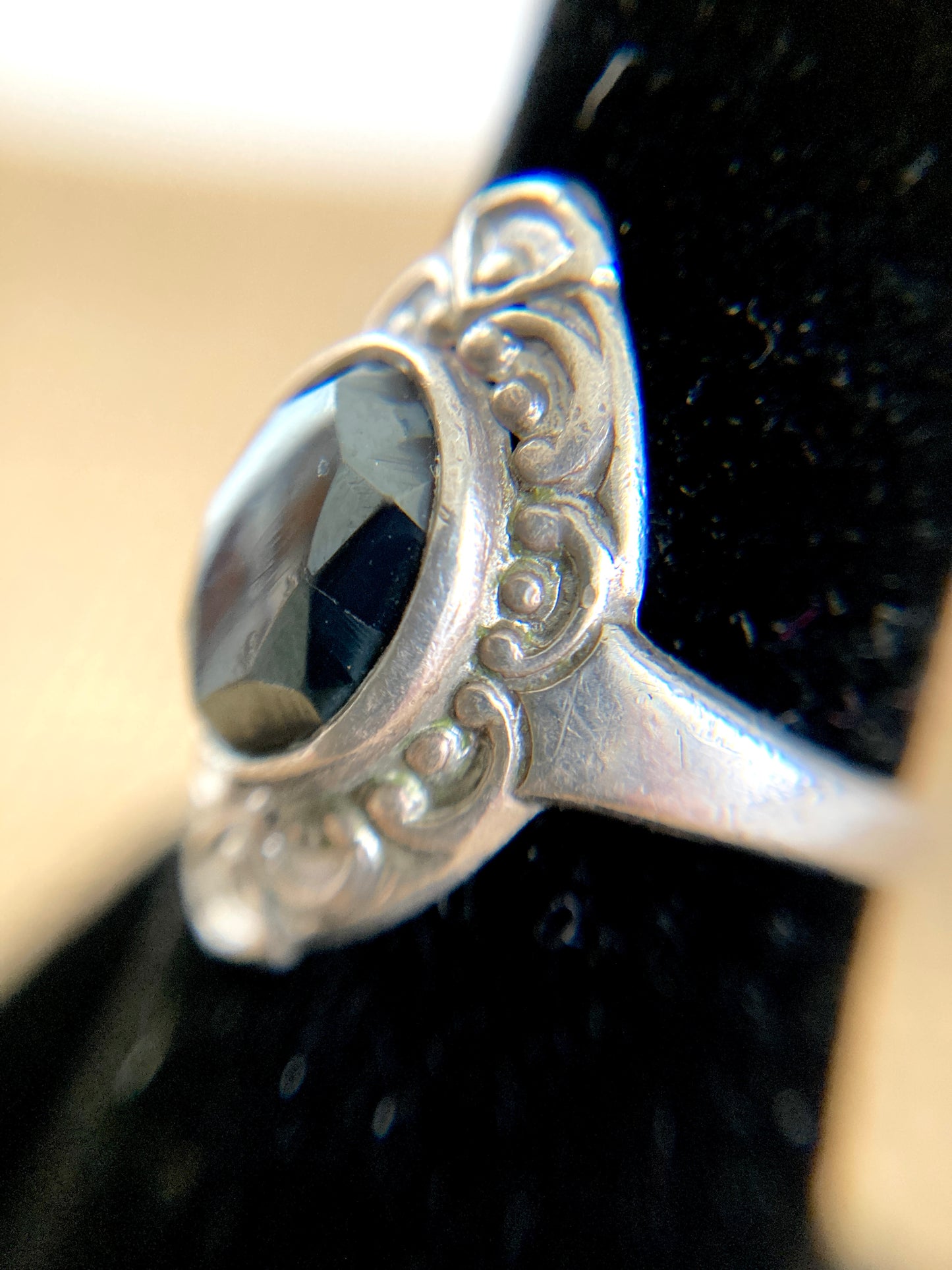 Vintage Sterling Silver Hematite Ring Alaskan Black Diamond