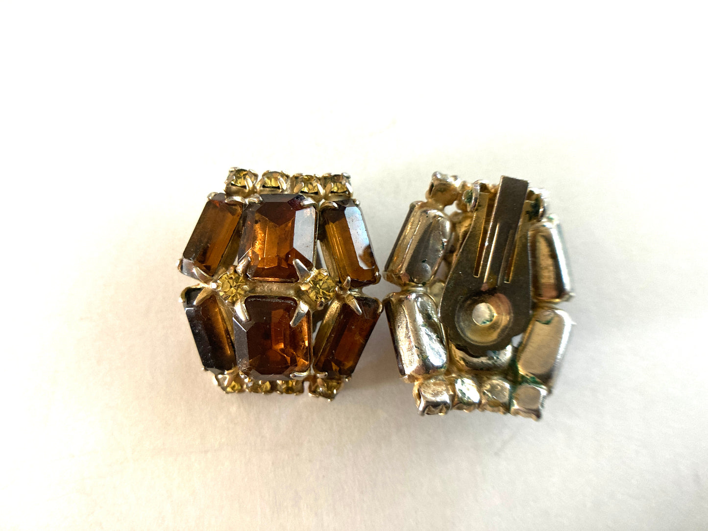 Root Beer Brown Vintage Rhinestone Earrings