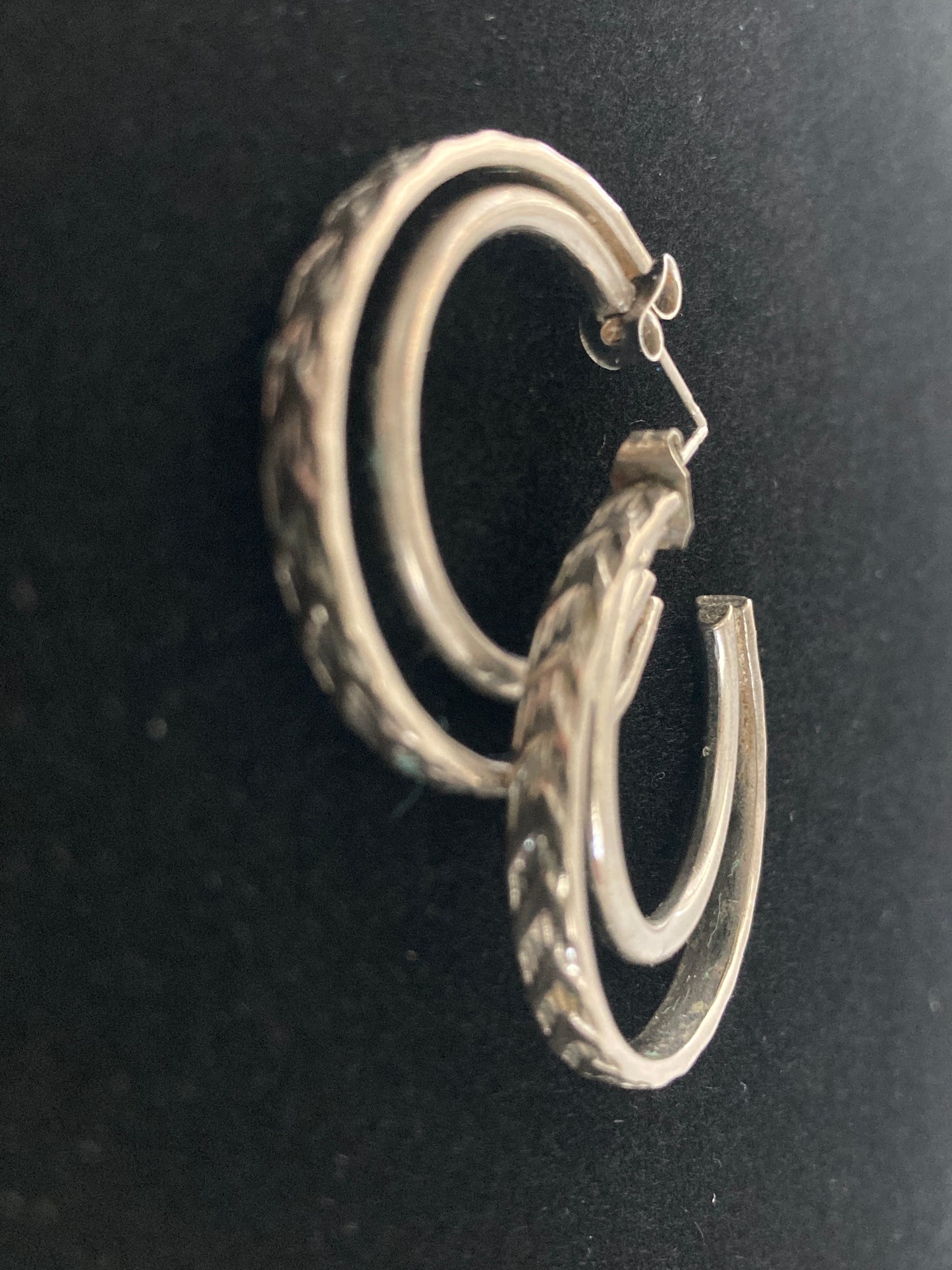 Chevron Patterned Silver-tone Double Hoop Pierced Earrings