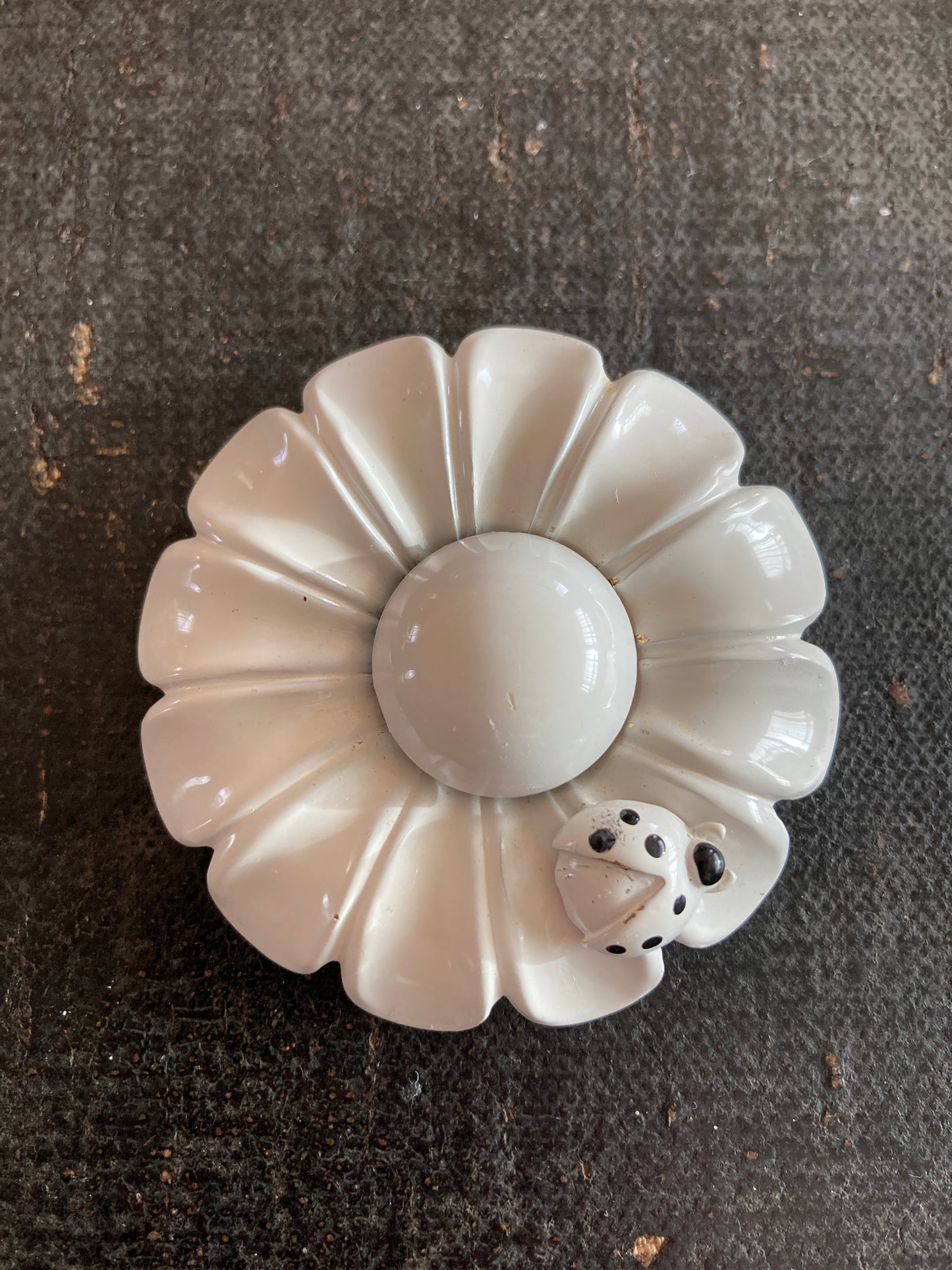 White Daisy Flower w/ Ladybug Enamel Brooch