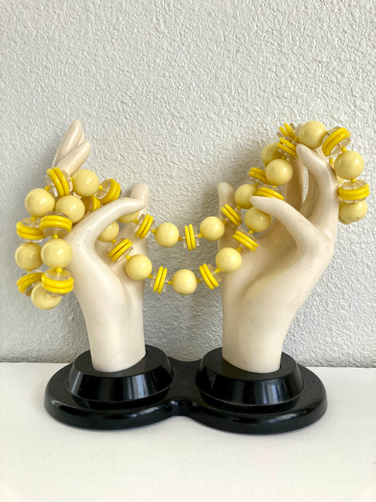 Vintage Mod Look Yellow and Clear Chunky Bead Necklace