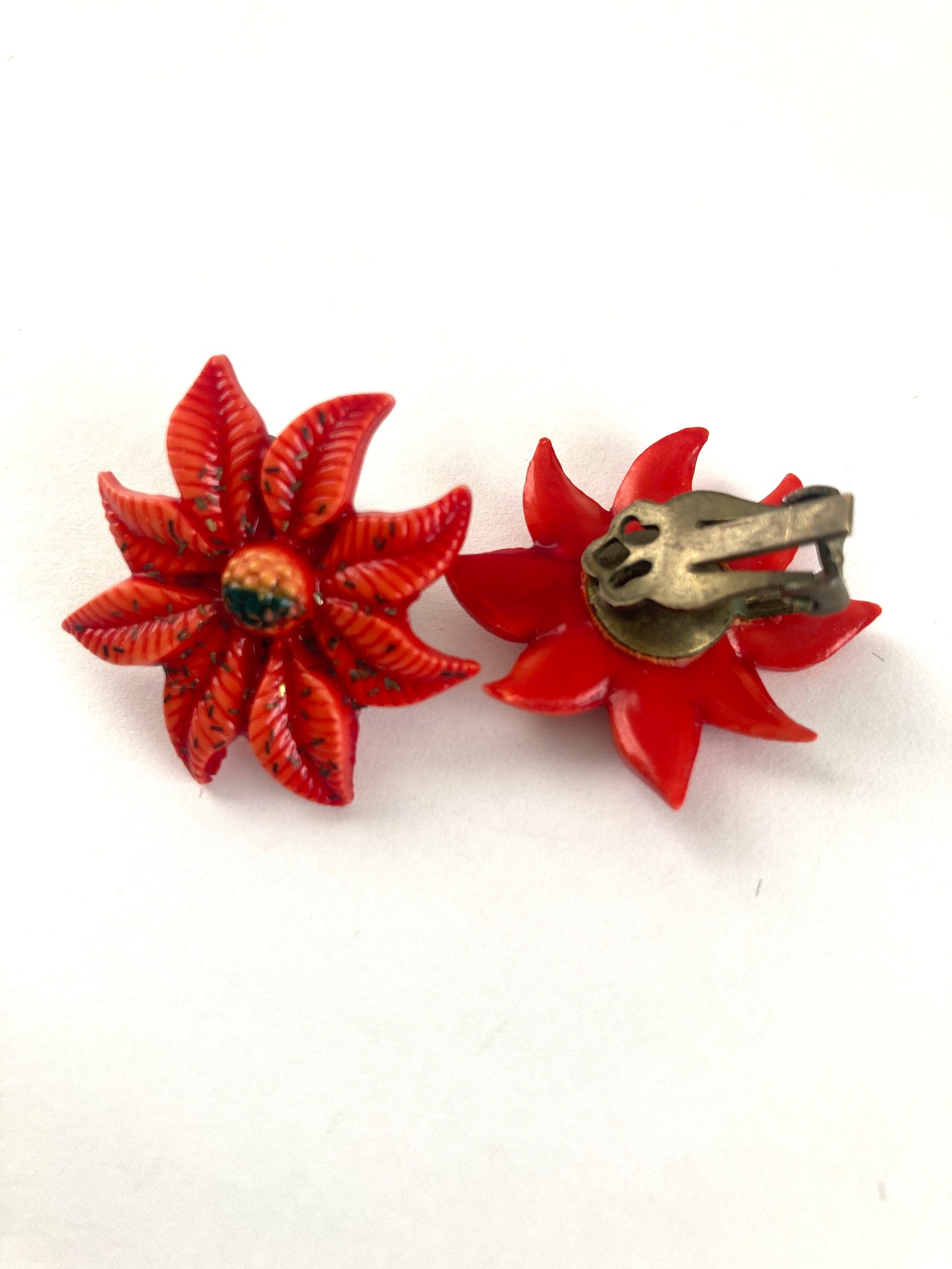 Poinsettia Earrings Vintage Clip-Ons