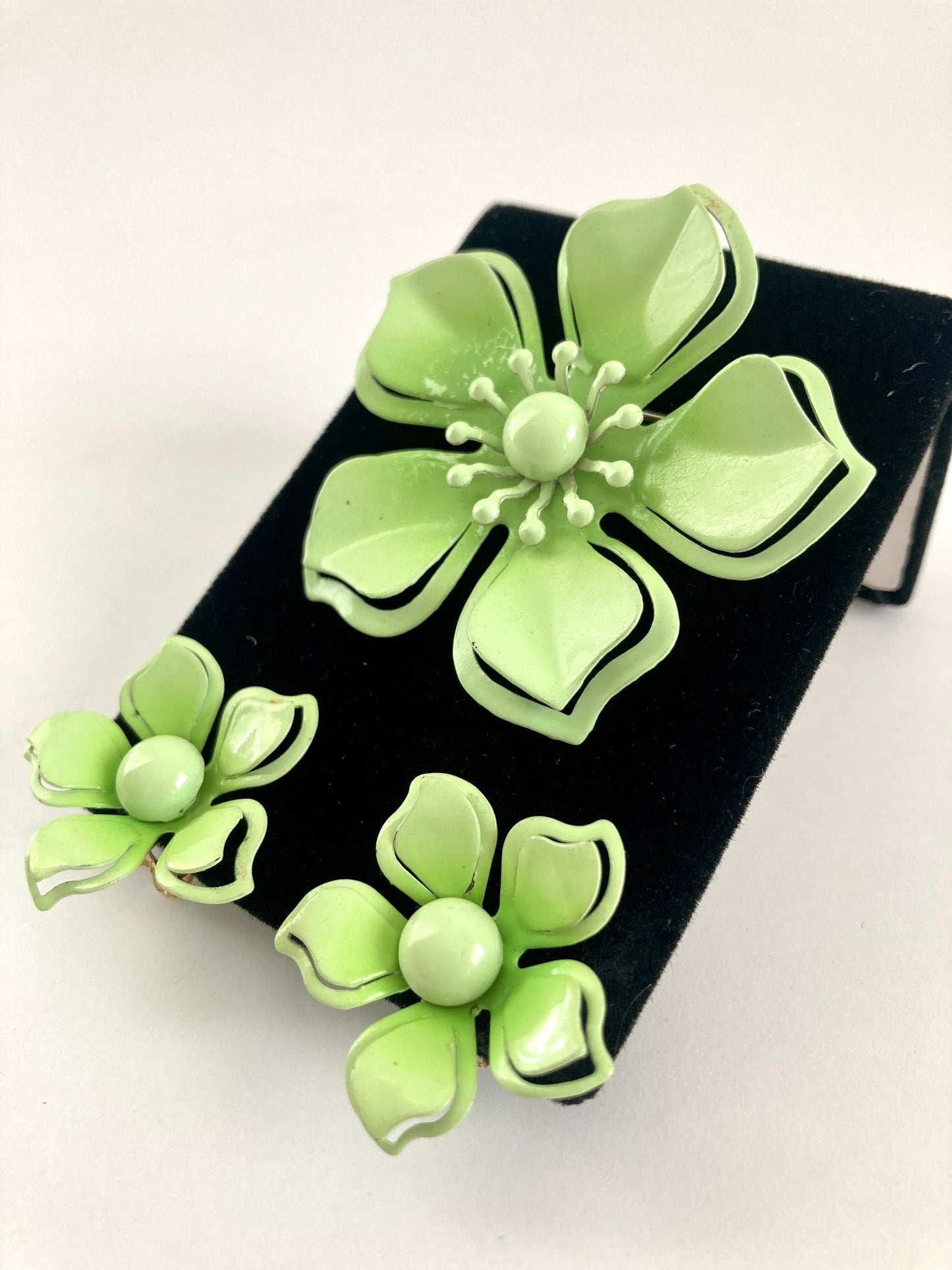 Green Enamel Flower Pin and Earrings Set