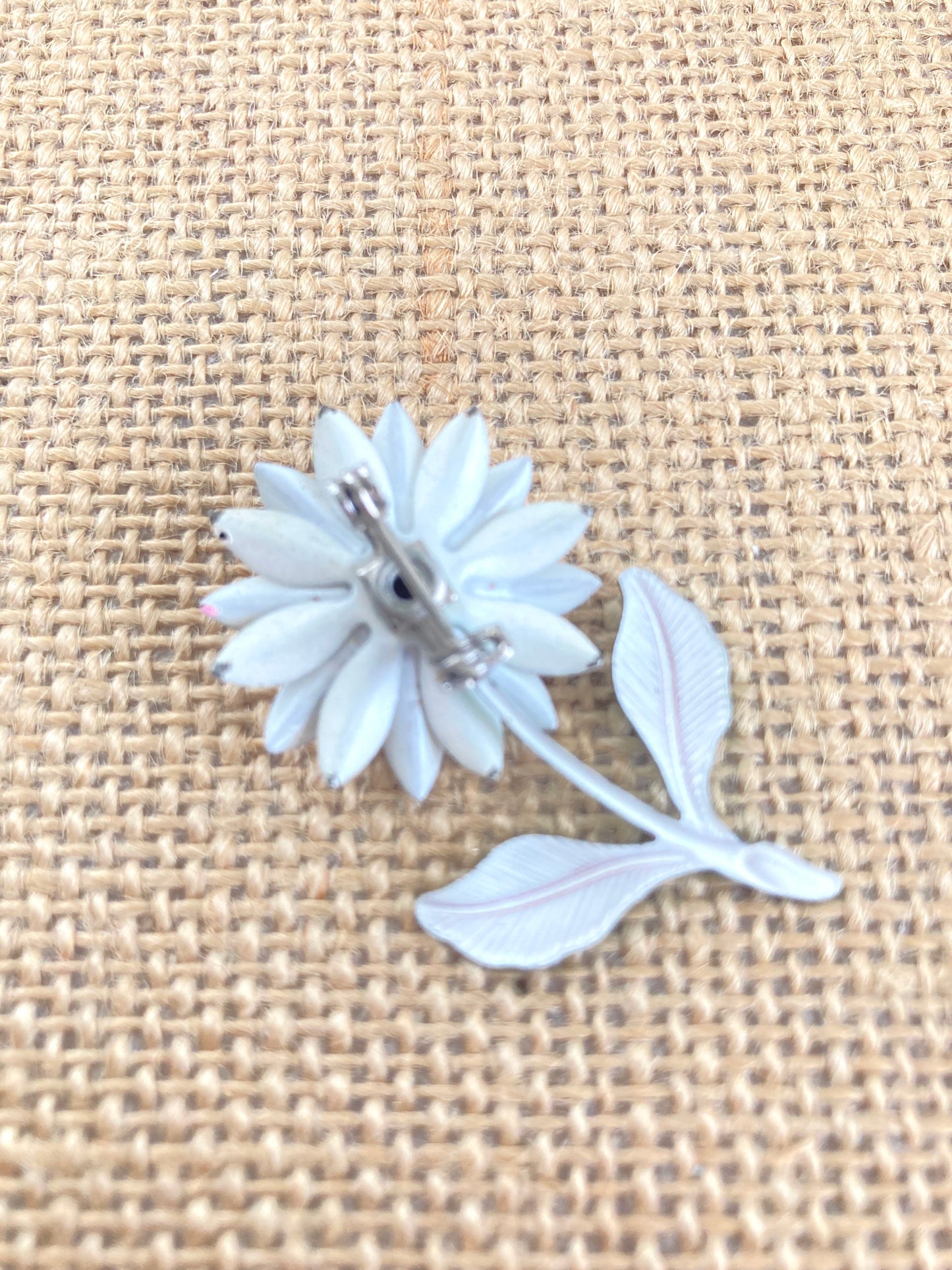 Small Yellow and White Enamel Daisy Brooch