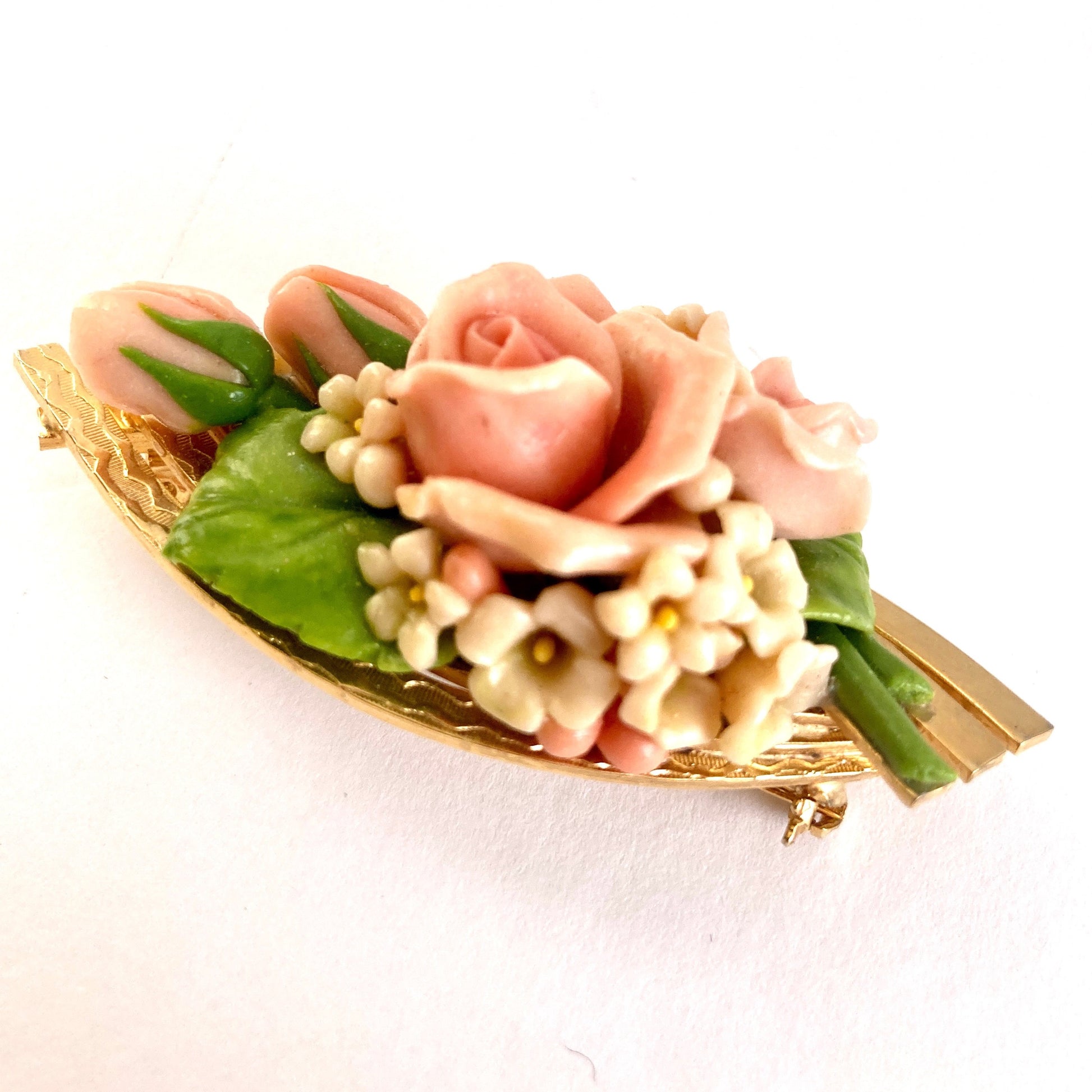 3D Porcelain Roses Bouquet