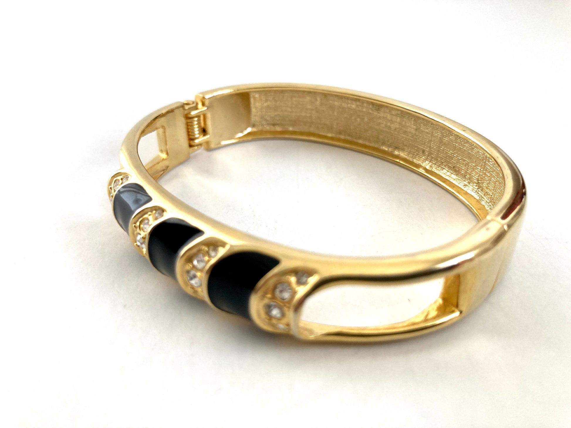 90s Gold Tone Clamper Bracelet