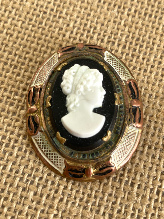 Vintage Black and White Cameo Brooch
