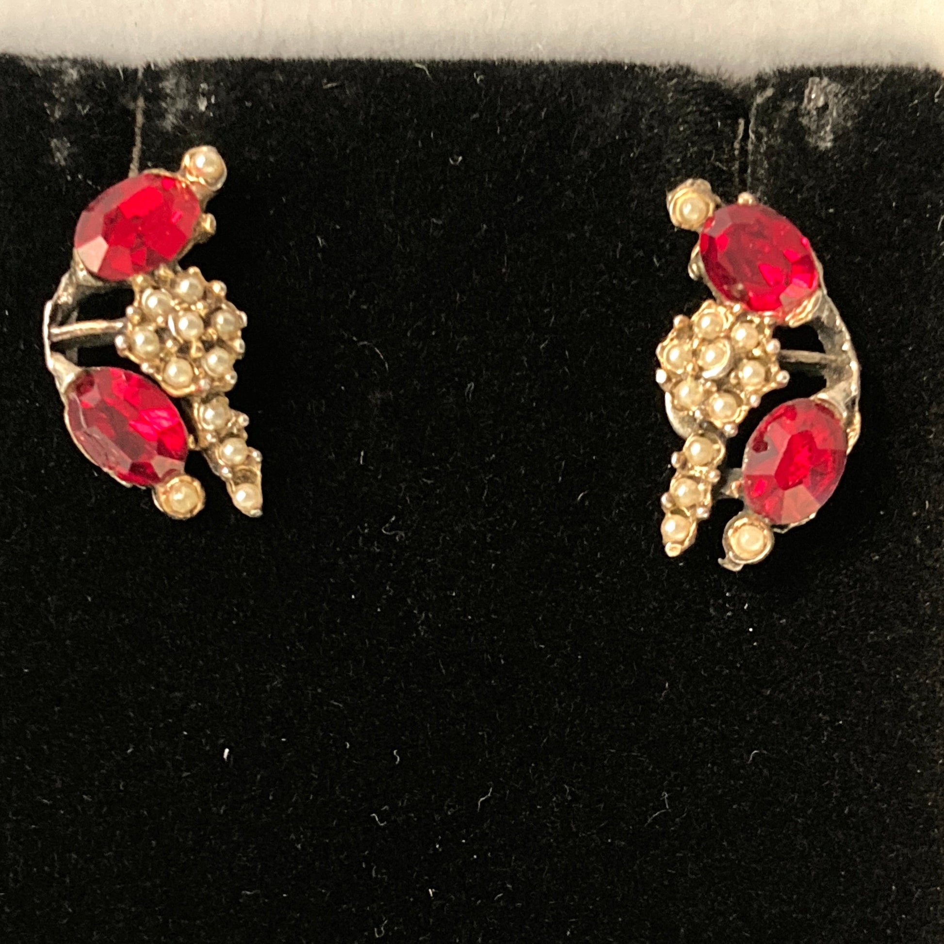 Seed Pearl and Ruby Glass Earrings