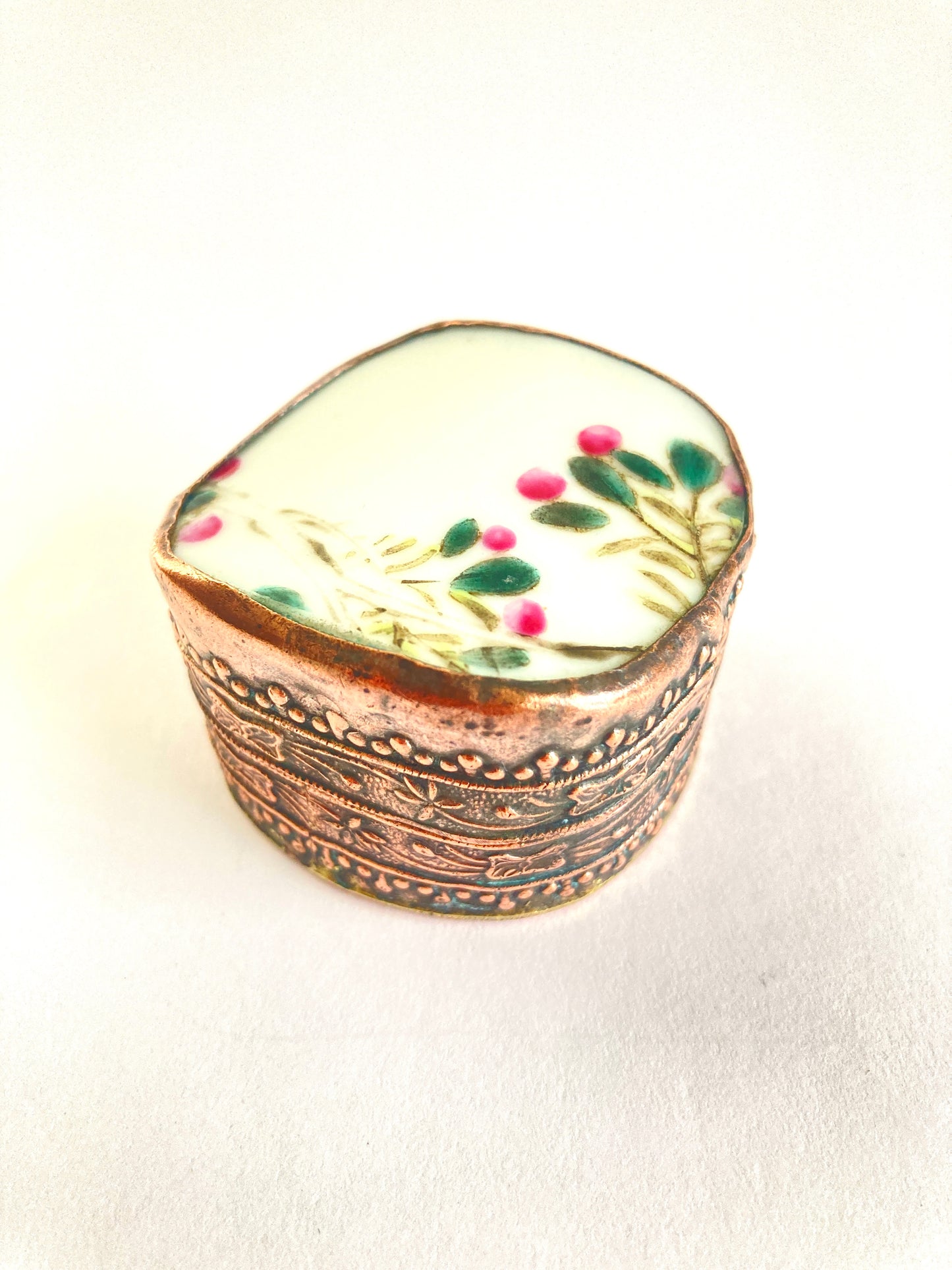 Chinese Porcelain Shard Box