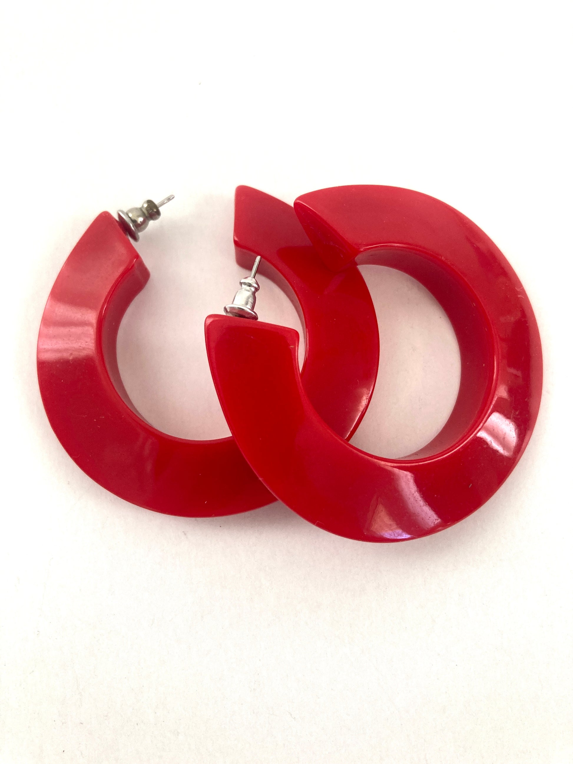 Chunky Geometric Red Hoop Earrings Pierced