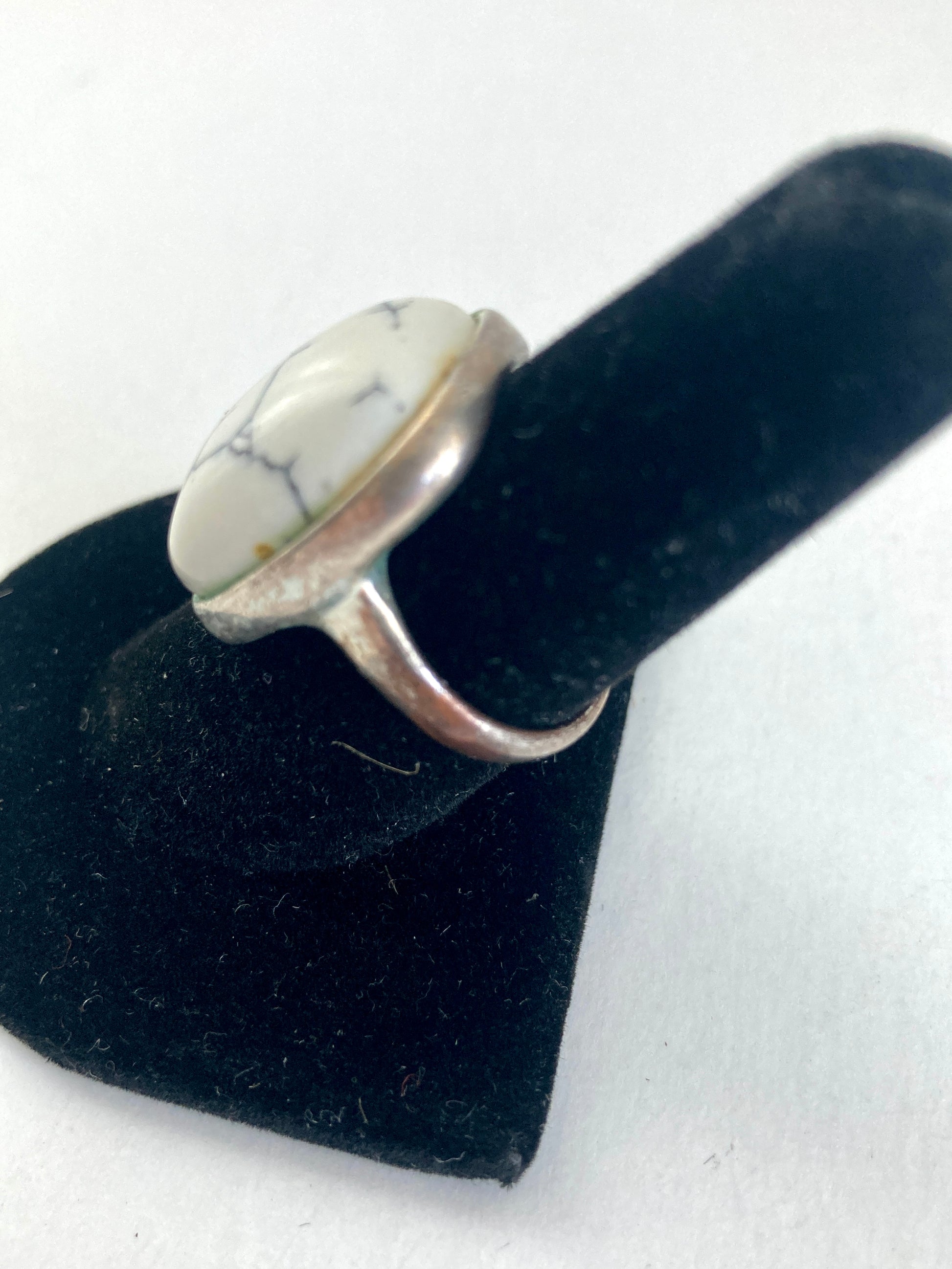 Chunky Howlite Cabochon Ring