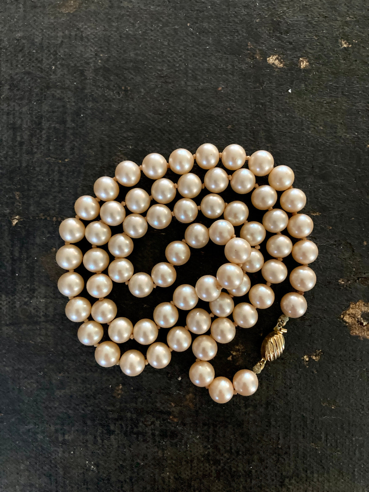 Lot De 150 Perles En Verre Vintage Beige Mat - Forme Irrégulière, Occasion, Origine France